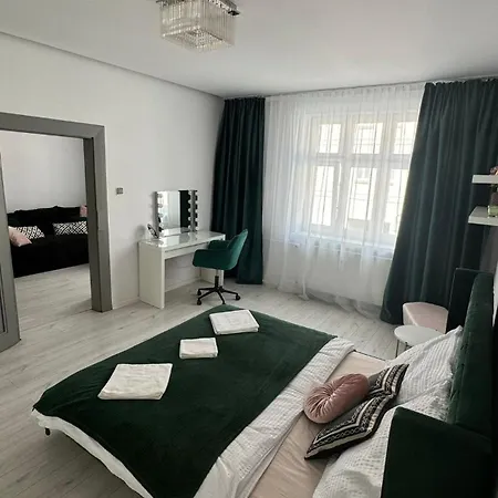 Ferienwohnung Ah Family Zimna Košice Exterior foto