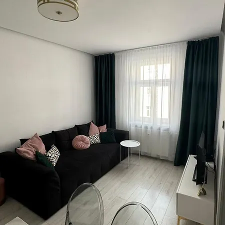 Ferienwohnung Ah Family Zimna Košice Exterior foto